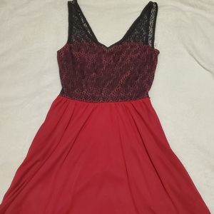 Women's Sleeveless Formal Red And Black Dress